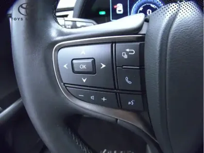 Photo 9 Lexus UX 250H 2WD F SPORT Design