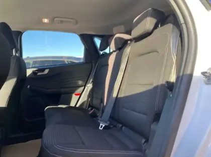 Photo 8 Ford Kuga 2.5 Duratec 190ch FHEV E85 Titanium BVA