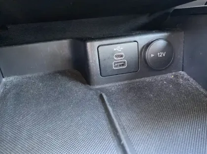 Photo 18 Ford Kuga 2.5 Duratec 190ch FHEV E85 Titanium BVA