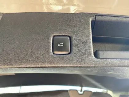 Photo 16 Ford Kuga 2.5 Duratec 190ch FHEV E85 Titanium BVA