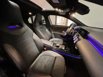 Photo 16 Mercedes Classe A 180 d AMG Line