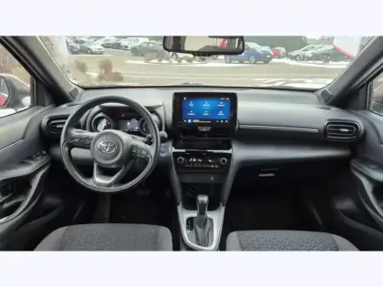 Photo 11 Toyota Yaris Hybride 1.5 HYBRID 116H DESIGN