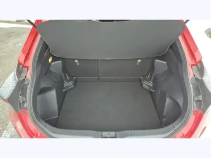 Photo 9 Toyota Yaris Hybride 1.5 HYBRID 116H DESIGN