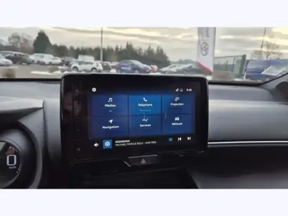 Photo 14 Toyota Yaris Hybride 1.5 HYBRID 116H DESIGN