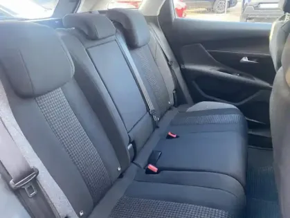 Photo 19 Peugeot 3008 II 1.2 PURETECH 130 S&S ACTIVE