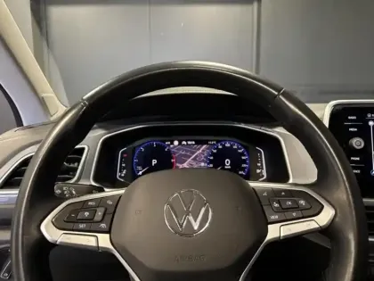 Photo 10 Volkswagen T-roc  1.5 TSI EVO 150ch Style DSG7