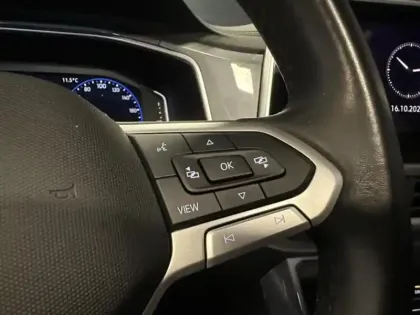 Photo 9 Volkswagen T-roc  1.5 TSI EVO 150ch Style DSG7