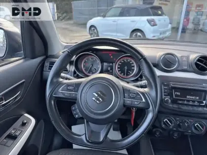 Photo 6 Suzuki Swift  1.2 Dualjet Hybrid 83ch Avantage