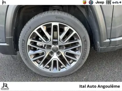 Photo 10 Jeep Compass  1.3 Turbo T4 190ch PHEV 4xe Limited AT6 eAWD