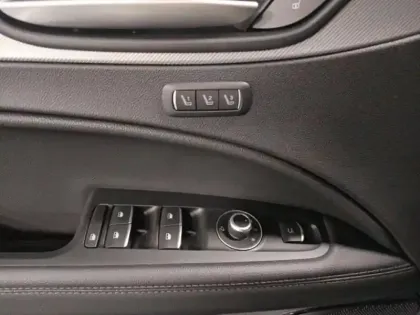 Photo 11 Alfa Romeo Stelvio  2.2 Diesel 210ch Veloce Q4 AT8