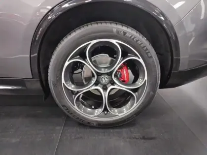 Photo 10 Alfa Romeo Stelvio  2.2 Diesel 210ch Veloce Q4 AT8