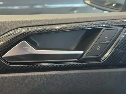 Photo 9 Volkswagen Polo  1.0 TSI 95ch VW Edition