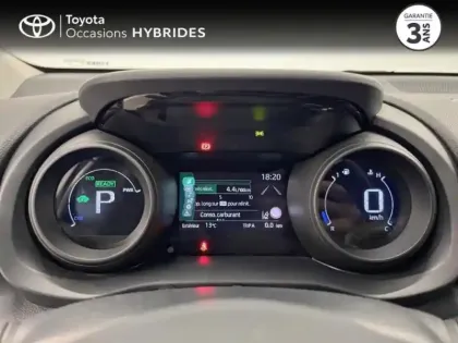 Photo 13 Toyota Yaris  116h Design 5p MY21