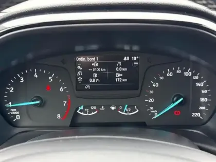 Photo 10 Ford Fiesta  1.0 EcoBoost 100ch Stop&Start Titanium 5p Euro6.2