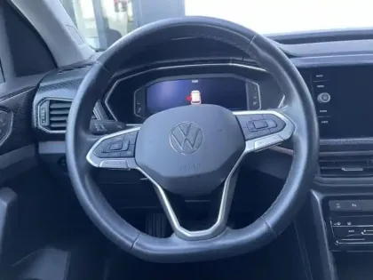 Photo 10 Volkswagen T-cross  1.0 TSI 110ch R-Line Tech