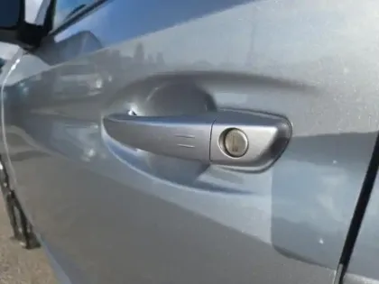 Photo 11 Peugeot 208  1.2 PureTech 100ch S&S Allure