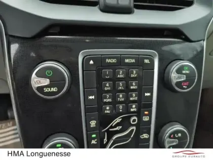 Photo 14 Volvo V40  Cross Country D2 120ch Översta Edition