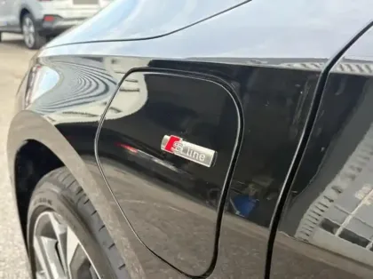 Photo 10 Audi A3  Sportback 40 TFSI e 204ch PHEV S line S tronic 6