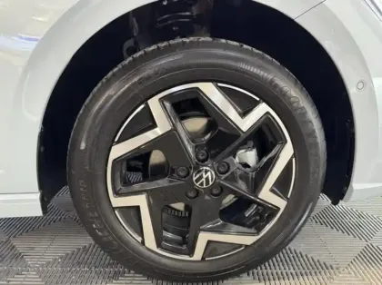 Photo 5 Volkswagen Polo  1.0 TSI 95ch Edition 50 DSG7