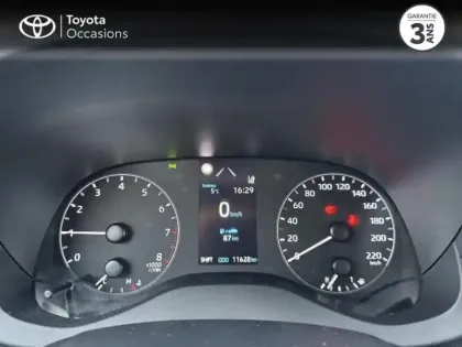 Photo 13 Toyota Yaris  120 VVT-i Dynamic 5p MY22