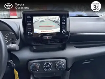 Photo 14 Toyota Yaris  120 VVT-i Dynamic 5p MY22