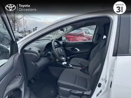 Photo 10 Toyota Yaris  120 VVT-i Dynamic 5p MY22