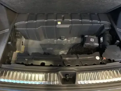 Photo 10 Audi Q5  2.0 TFSI Hybride 204ch S line quattro S tronic 7