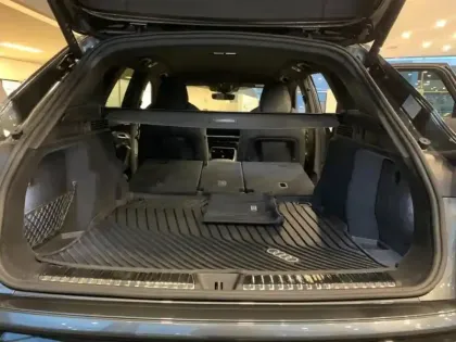 Photo 14 Audi Q5  2.0 TFSI Hybride 204ch S line quattro S tronic 7