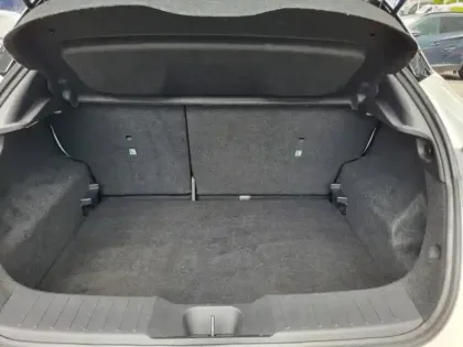 Photo 7 Nissan Juke  1.6 Hybrid 143ch N-Design 2023