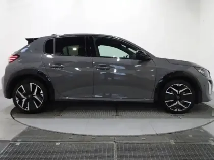 Photo 5 Peugeot 208  1.2 Hybrid 110ch GT e-DCS6