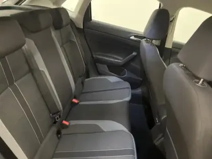 Photo 12 Volkswagen Polo  1.0 TSI 110ch R-Line Euro6d-T