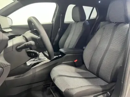 Photo 6 Peugeot 2008  1.2 100ch S&S Allure