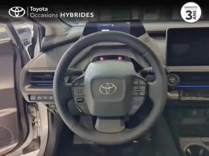 Photo 8 Toyota Prius  Rechargeable 2.0 Hybride Rechargeable 223ch Design (sans toit panoramique) MY26