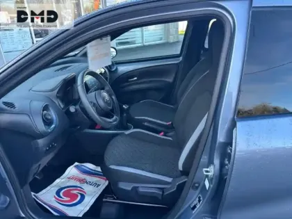 Photo 8 Toyota Aygo  X 1.0 VVT-i 72ch Design MY24