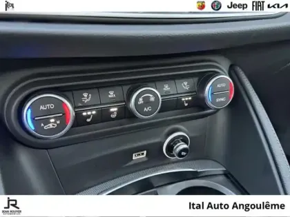 Photo 13 Alfa Romeo Stelvio  2.2 Diesel 210ch COMPETITION Q4 AT8