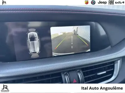 Photo 12 Alfa Romeo Stelvio  2.2 Diesel 210ch COMPETITION Q4 AT8