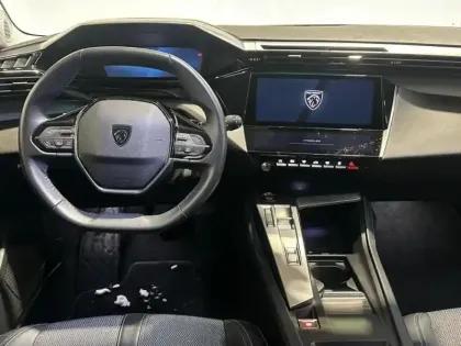 Photo 7 Peugeot 308  SW 1.2 130 Allure Pack EAT8 I-cockpit GPS Camera LED