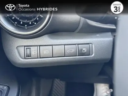 Photo 13 Toyota C-HR  1.8 Hybride 140ch Graphic MY26