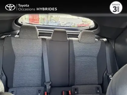 Photo 11 Toyota C-HR  1.8 Hybride 140ch Graphic MY26