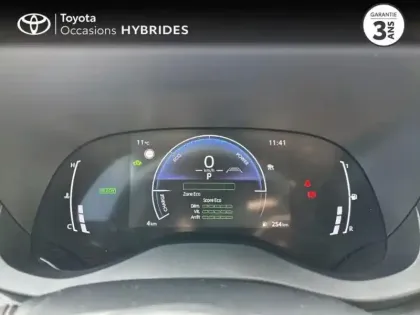 Photo 13 Toyota Yaris  Cross 116h Design MY25