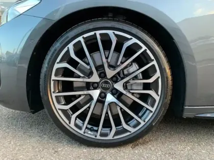 Photo 6 Audi A5  Avant 2.0 e-hybrid 299ch S line quattro S tronic 7