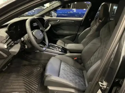 Photo 8 Audi A6  Avant 2.0 TDI 204ch Hybride S line Quattro S tronic 7