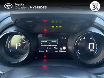 Photo 29 Toyota Yaris  116h Iconic 5p MY22