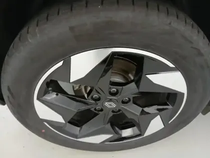 Photo 9 Renault Captur  1.8 E-Tech full hybrid 160ch Techno - 25