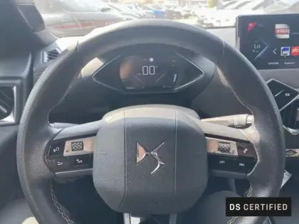 Photo 8 DS DS 3  Crossback E-Tense Performance Line +