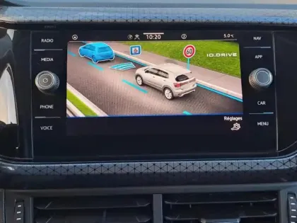 Photo 14 Volkswagen T-cross  1.0 TSI 110ch R-Line Tech DSG7