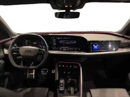 Photo 21 Audi Q5 Gén. III Ph1 S line 5