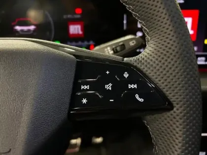 Photo 13 Audi Q5 Gén. III Ph1 S line 5