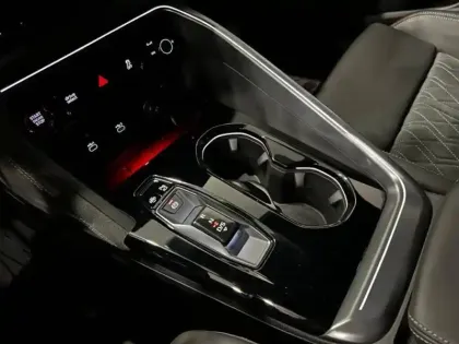 Photo 15 Audi Q5 Gén. III Ph1 S line 5