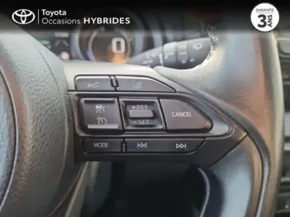 Photo 28 Toyota Yaris  116h Design 5p